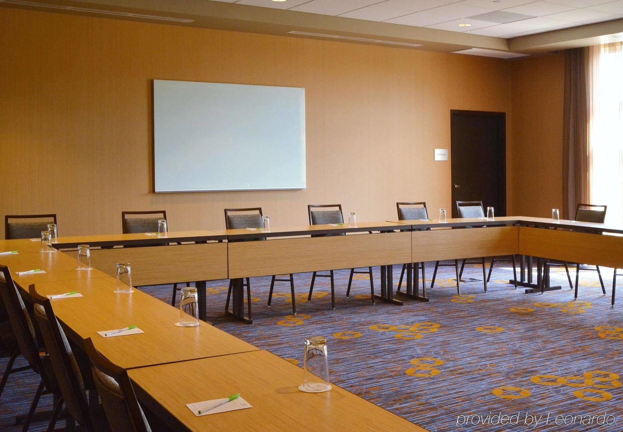 Courtyard By Marriott Youngstown Canfield Kültér fotó